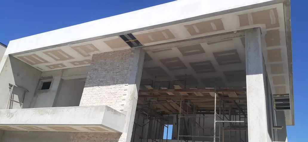 Forro de drywall em execução — registro do acervo DRYX